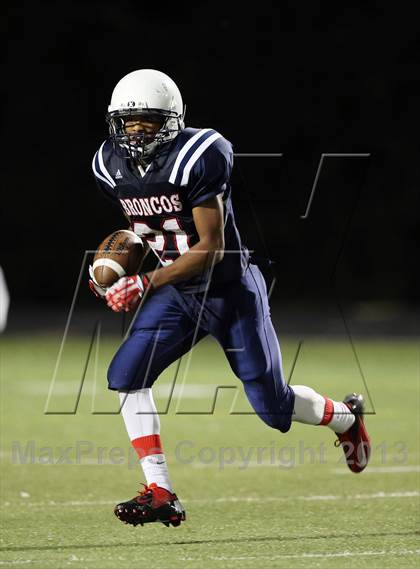 Thumbnail 2 in Boyd vs. Lewisville photogallery.
