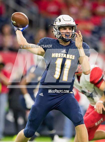Thumbnail 3 in Cypress Ranch vs Katy (UIL 6A Area Playoff) photogallery.