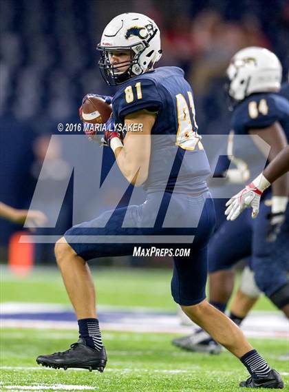 Thumbnail 2 in Cypress Ranch vs Katy (UIL 6A Area Playoff) photogallery.