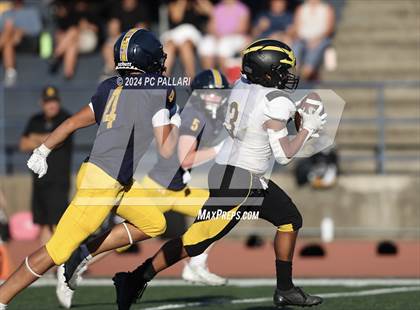 Thumbnail 3 in Del Oro @ Oak Ridge photogallery.