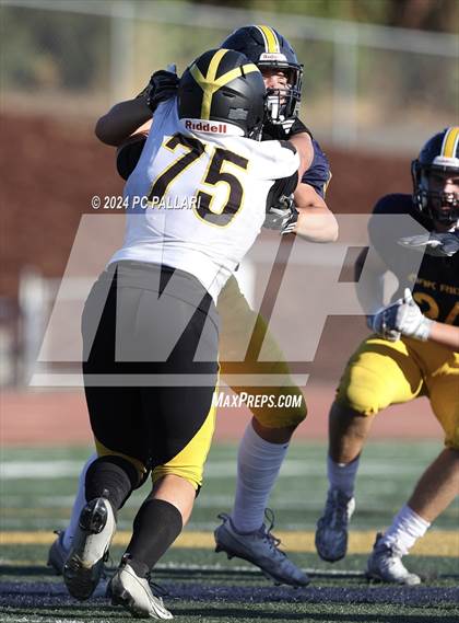Thumbnail 3 in Del Oro @ Oak Ridge photogallery.