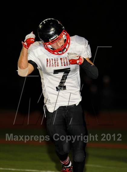 Thumbnail 2 in Valencia vs. Palos Verdes (CIF SS Playoffs) photogallery.