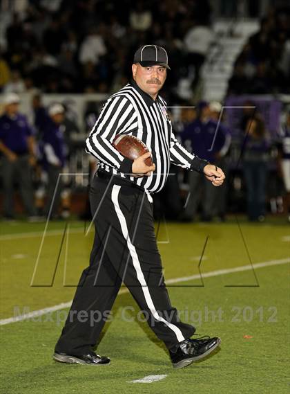 Thumbnail 3 in Valencia vs. Palos Verdes (CIF SS Playoffs) photogallery.