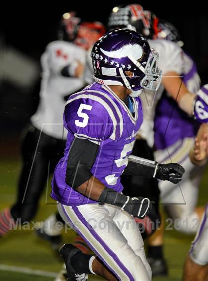 Thumbnail 2 in Valencia vs. Palos Verdes (CIF SS Playoffs) photogallery.