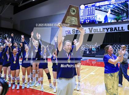 Thumbnail 2 in Highland Park @ A&M Consolidated (UIL 5A D1 Volleyball Final Medal Ceremony) photogallery.