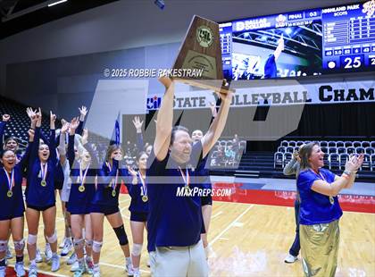 Thumbnail 1 in Highland Park @ A&M Consolidated (UIL 5A D1 Volleyball Final Medal Ceremony) photogallery.