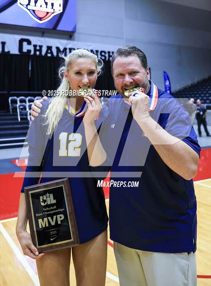 Thumbnail 2 in Highland Park @ A&M Consolidated (UIL 5A D1 Volleyball Final Medal Ceremony) photogallery.