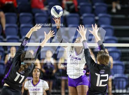 Thumbnail 2 in Fulshear vs. College Station (UIL 5A Regional Playoff) photogallery.