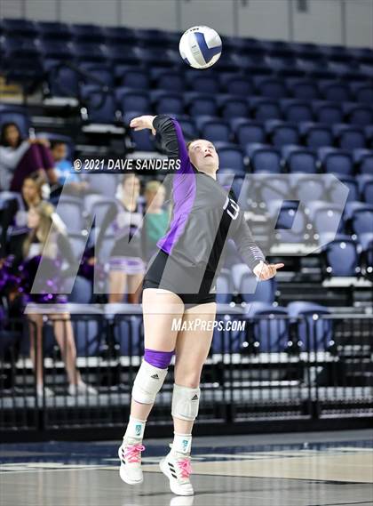 Thumbnail 1 in Fulshear vs. College Station (UIL 5A Regional Playoff) photogallery.