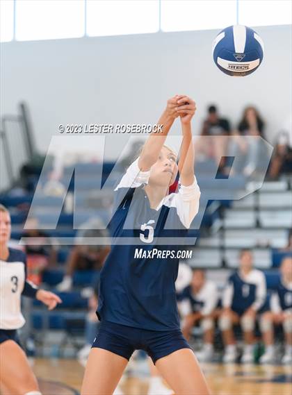 Thumbnail 1 in Hondo vs Jourdanton (Hondo Volleyball Tournament) photogallery.