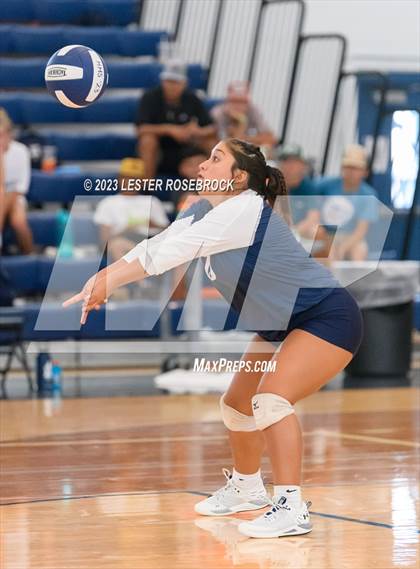 Thumbnail 1 in Hondo vs Jourdanton (Hondo Volleyball Tournament) photogallery.