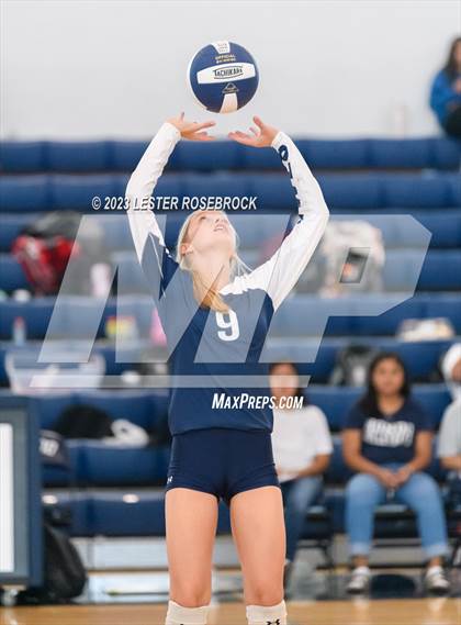 Thumbnail 1 in Hondo vs Jourdanton (Hondo Volleyball Tournament) photogallery.