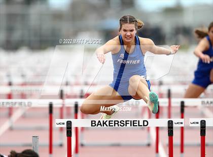 Thumbnail 1 in EB Relays photogallery.