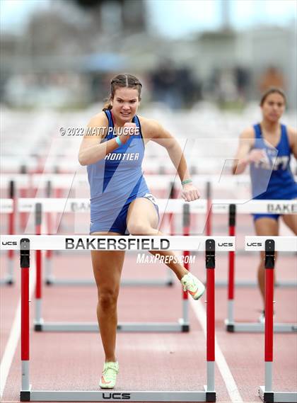 Thumbnail 1 in EB Relays photogallery.