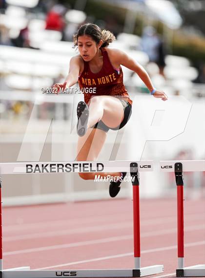 Thumbnail 3 in EB Relays photogallery.