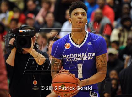 Thumbnail 3 in 2015 McDonald's All American Games Jam Fest (Boys) photogallery.