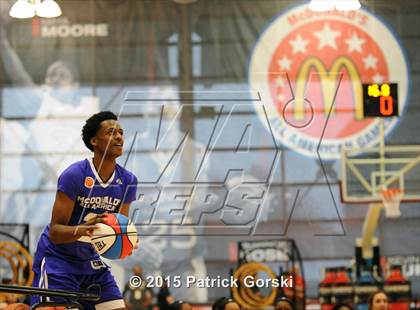Thumbnail 1 in 2015 McDonald's All American Games Jam Fest (Boys) photogallery.