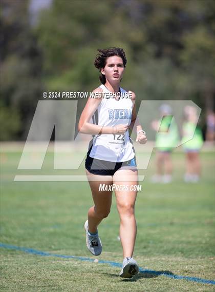 Thumbnail 2 in Moorpark Invitational (Softmore) photogallery.