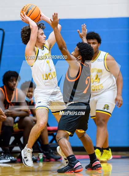 Thumbnail 1 in Langtree Charter vs Rocky River (North Iredell Holiday Classic) photogallery.