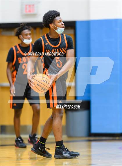 Thumbnail 2 in Langtree Charter vs Rocky River (North Iredell Holiday Classic) photogallery.