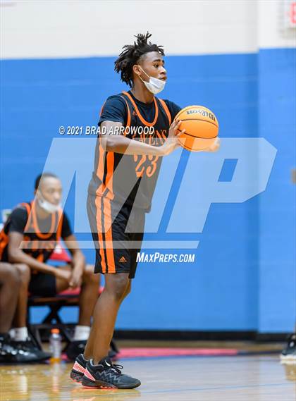 Thumbnail 2 in Langtree Charter vs Rocky River (North Iredell Holiday Classic) photogallery.