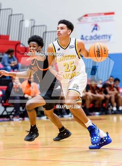 Thumbnail 1 in Langtree Charter vs Rocky River (North Iredell Holiday Classic) photogallery.