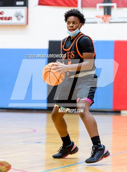 Thumbnail 1 in Langtree Charter vs Rocky River (North Iredell Holiday Classic) photogallery.