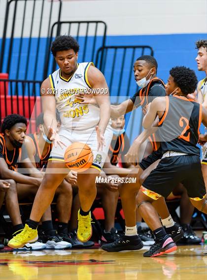 Thumbnail 1 in Langtree Charter vs Rocky River (North Iredell Holiday Classic) photogallery.