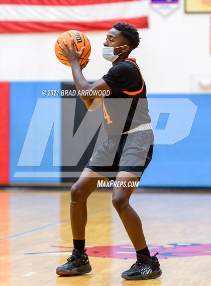 Thumbnail 3 in Langtree Charter vs Rocky River (North Iredell Holiday Classic) photogallery.