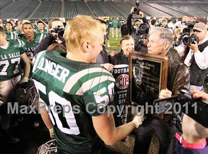 Thumbnail 1 in De La Salle vs. San Ramon Valley (CIF NCS D1 Final) photogallery.