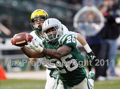 Thumbnail 3 in De La Salle vs. San Ramon Valley (CIF NCS D1 Final) photogallery.