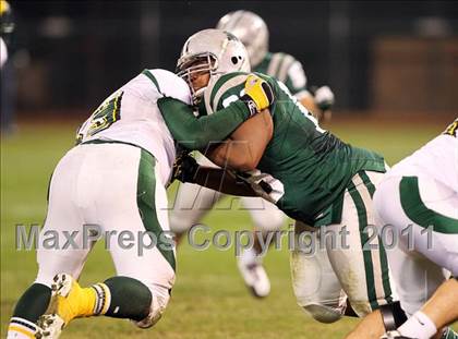 Thumbnail 1 in De La Salle vs. San Ramon Valley (CIF NCS D1 Final) photogallery.
