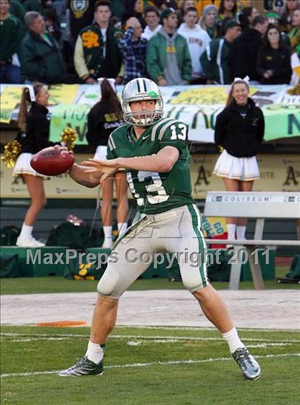 Thumbnail 3 in De La Salle vs. San Ramon Valley (CIF NCS D1 Final) photogallery.