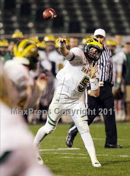 Thumbnail 2 in De La Salle vs. San Ramon Valley (CIF NCS D1 Final) photogallery.