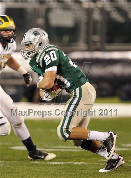 Thumbnail 3 in De La Salle vs. San Ramon Valley (CIF NCS D1 Final) photogallery.