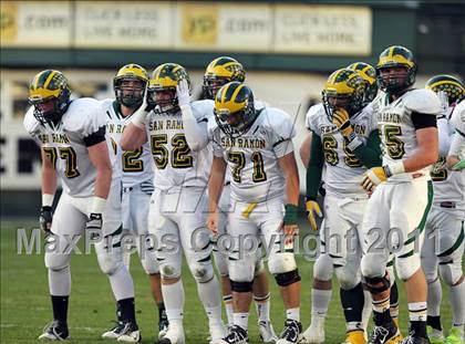 Thumbnail 3 in De La Salle vs. San Ramon Valley (CIF NCS D1 Final) photogallery.