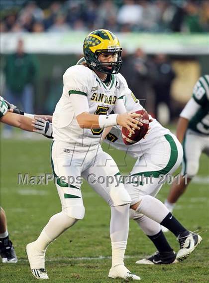 Thumbnail 1 in De La Salle vs. San Ramon Valley (CIF NCS D1 Final) photogallery.