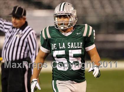 Thumbnail 3 in De La Salle vs. San Ramon Valley (CIF NCS D1 Final) photogallery.