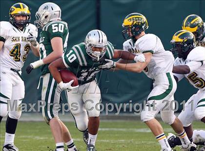 Thumbnail 3 in De La Salle vs. San Ramon Valley (CIF NCS D1 Final) photogallery.