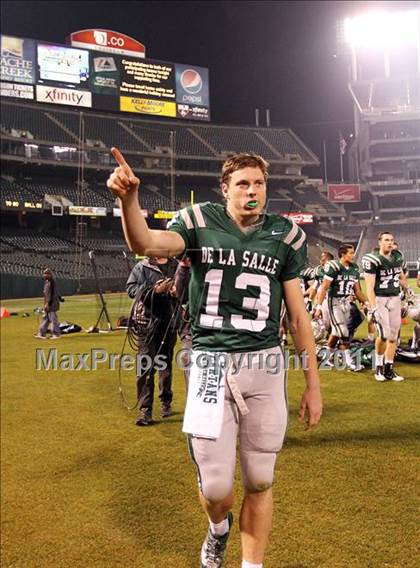 Thumbnail 2 in De La Salle vs. San Ramon Valley (CIF NCS D1 Final) photogallery.