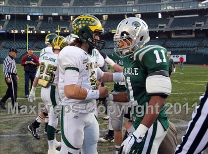 Thumbnail 3 in De La Salle vs. San Ramon Valley (CIF NCS D1 Final) photogallery.