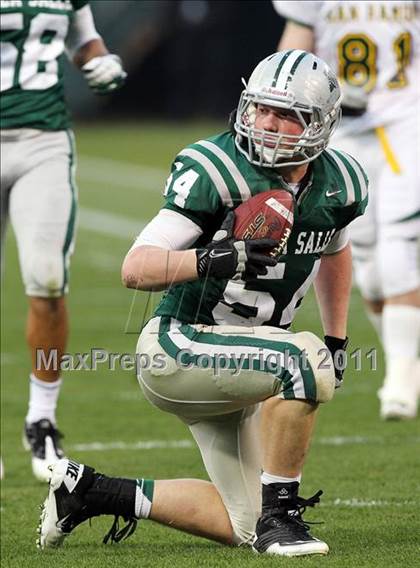 Thumbnail 2 in De La Salle vs. San Ramon Valley (CIF NCS D1 Final) photogallery.