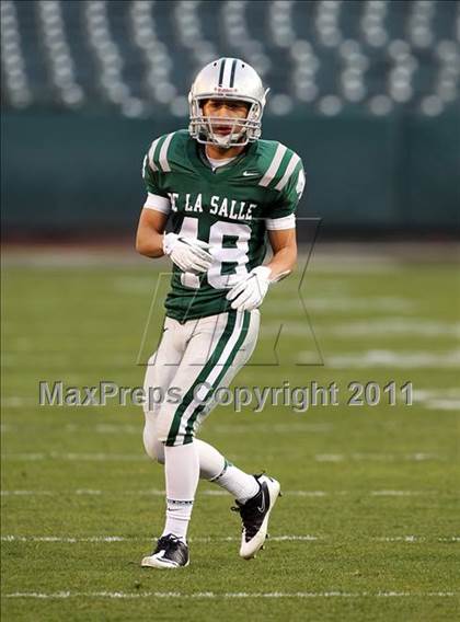 Thumbnail 2 in De La Salle vs. San Ramon Valley (CIF NCS D1 Final) photogallery.
