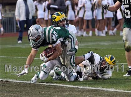 Thumbnail 3 in De La Salle vs. San Ramon Valley (CIF NCS D1 Final) photogallery.