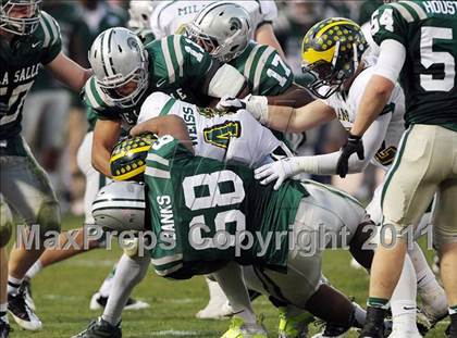 Thumbnail 3 in De La Salle vs. San Ramon Valley (CIF NCS D1 Final) photogallery.