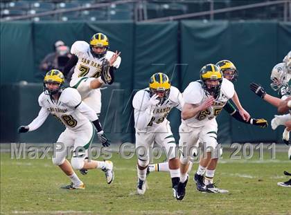 Thumbnail 1 in De La Salle vs. San Ramon Valley (CIF NCS D1 Final) photogallery.