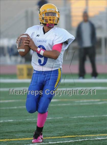 Thumbnail 2 in Grant @ Elk Grove photogallery.