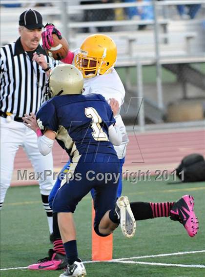 Thumbnail 1 in Grant @ Elk Grove photogallery.