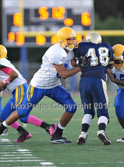 Thumbnail 1 in Grant @ Elk Grove photogallery.
