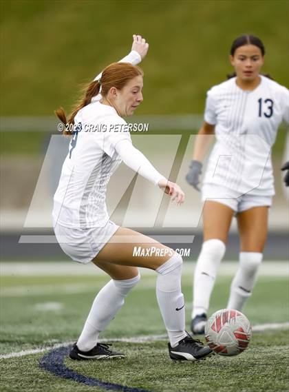 Thumbnail 3 in Ridgeline vs. Timpanogos (UHSAA 4A Quarterfinals) photogallery.
